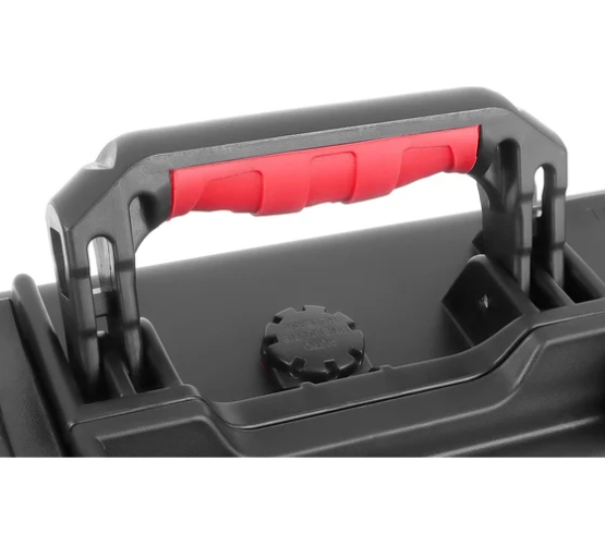 Аккумулятор MESSER LiFePo4 в кейсе 12В 105Ач 100А авторозетка, USВ, клеммы М8, разъем ХТ60 и ЗУ 25А F12105-LFP105X4-100-V1